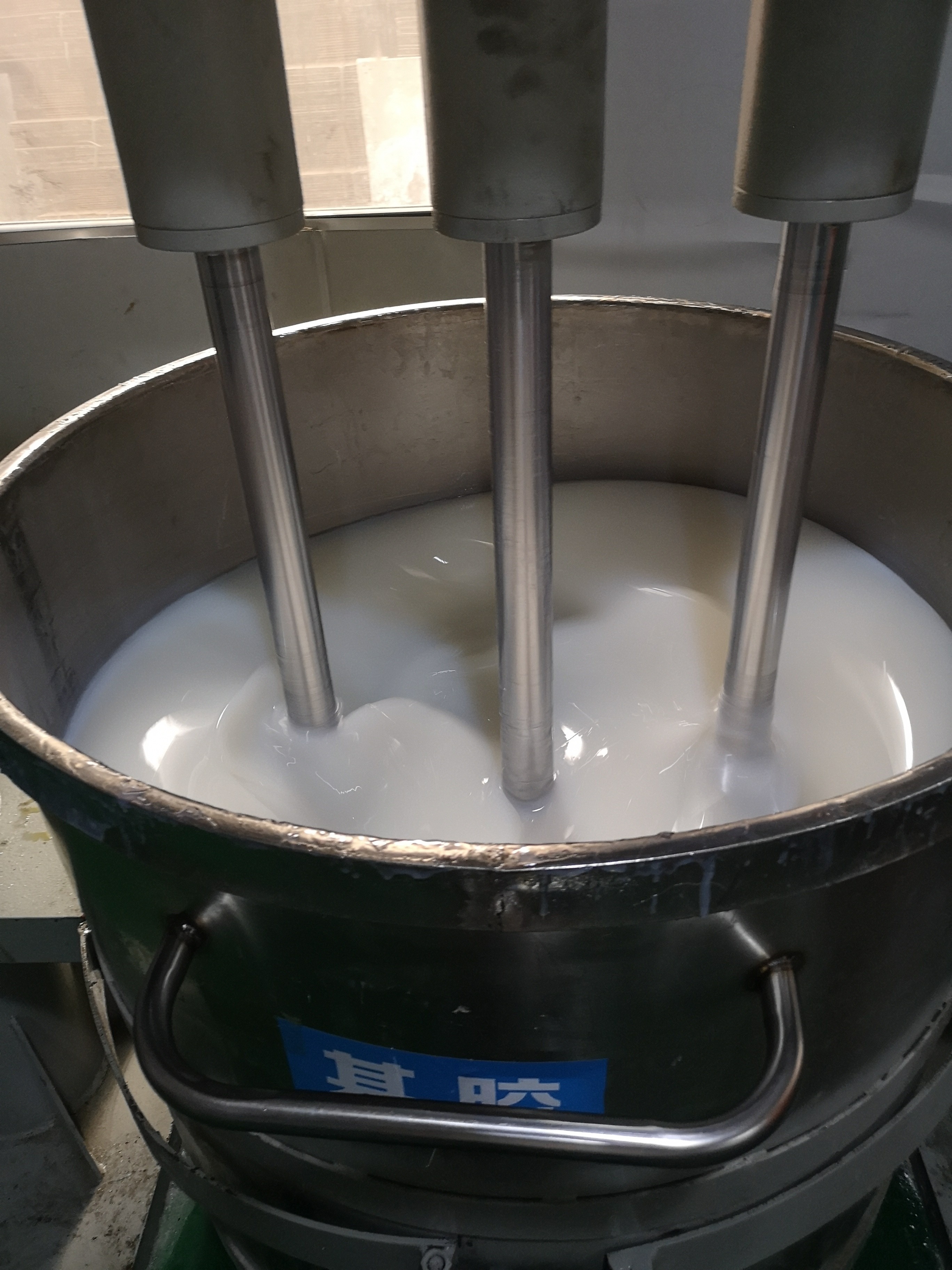 液體硅膠跟固化劑沒(méi)有攪拌均勻會(huì)有什么情況 ？